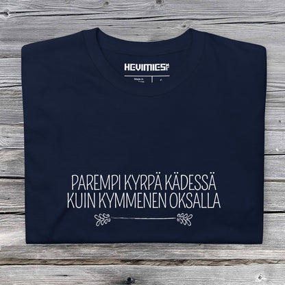PAREMPI KYRPÄ KÄDESSÄ t - paita - Hevimies