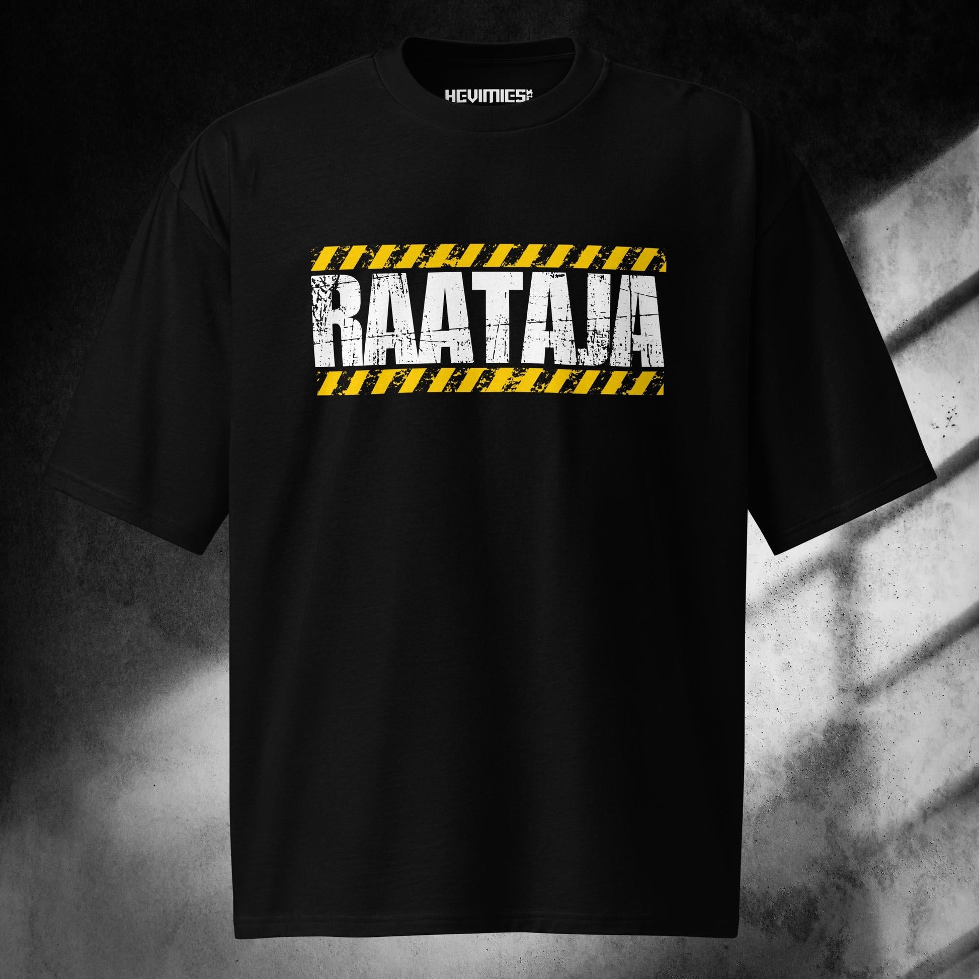 RAATAJA Oversized musta t - paita - Hevimies