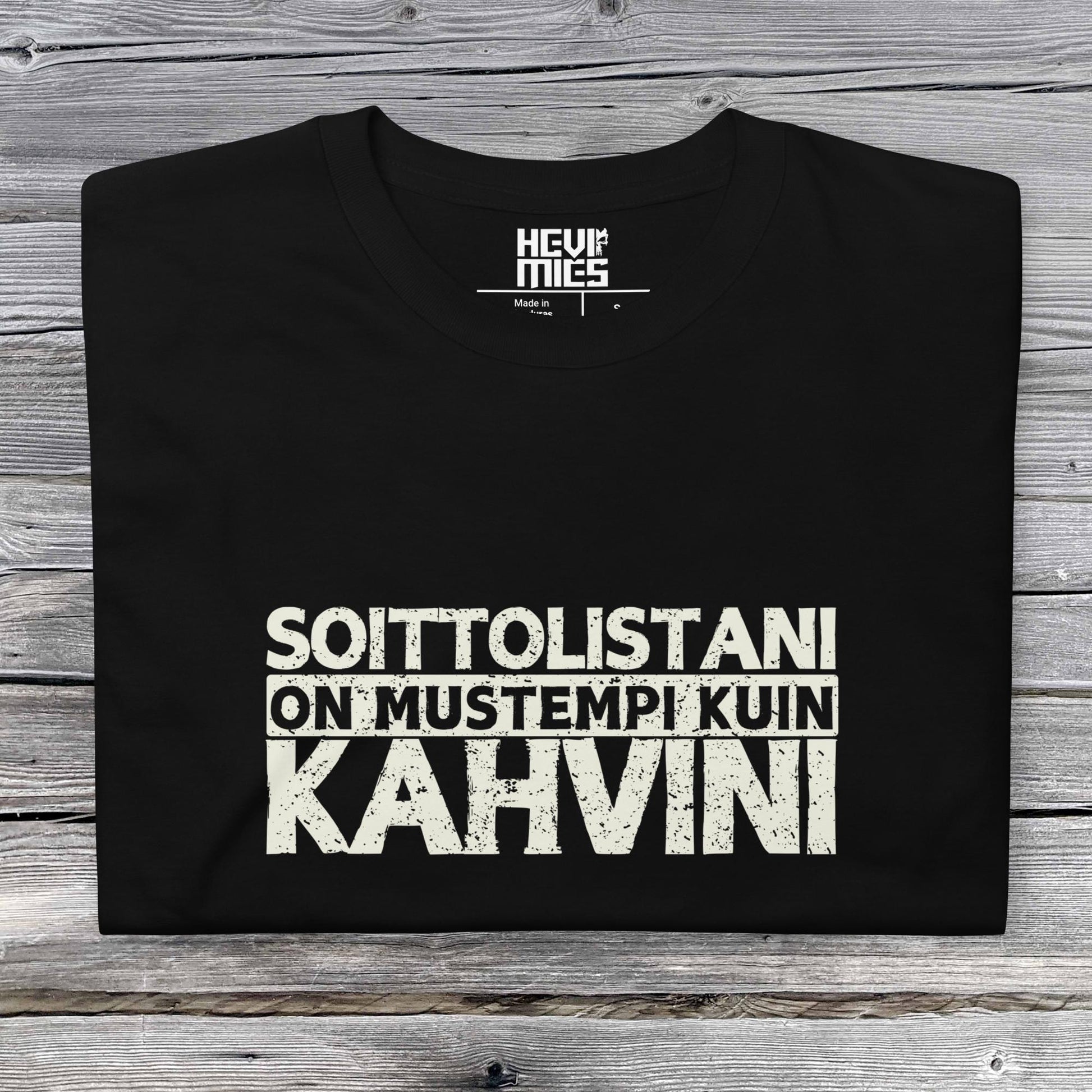 Soittolistani on mustempi kuin kahvini t - paita - Hevimies